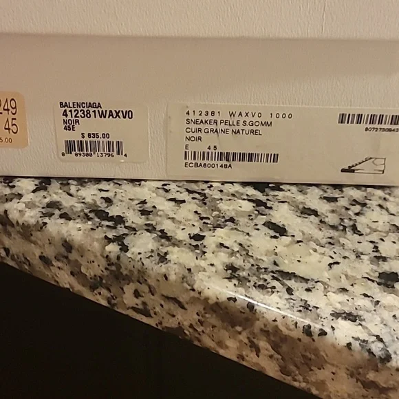 Balenciaga Men's Textured Black Sneakers - Picture 8 of 8